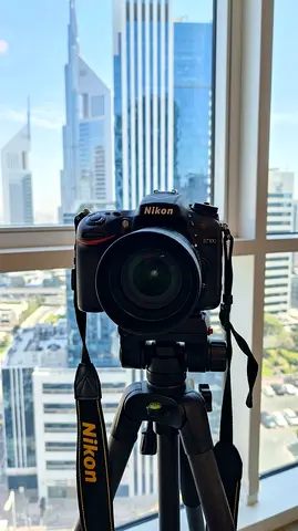 Nikon D7000 DSLR with tripod and 35mm lens - good condition