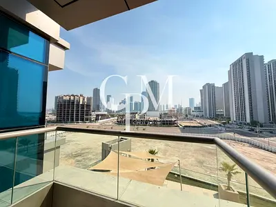 Elegant 2BR Apartment | Spacious Layout | Community View