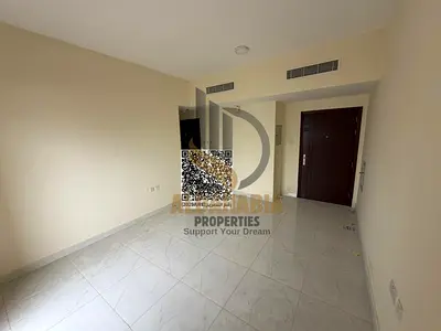 🏢 **للبيع بناية سكنية مميزة – فرصة استثمارية واعدة** 📍 **الموقع:** منطقة العليا 🔹 **حالة البناية:** غير مؤجرة (فارغة بالكامل)، مما يمنح المشتري ح