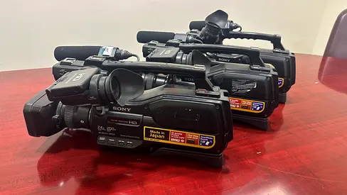 3x Sony HXR-MC 2500 Camcorder - Full HD 1920×1080 (Good Condition)