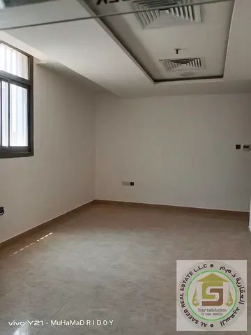 Studio room for rent