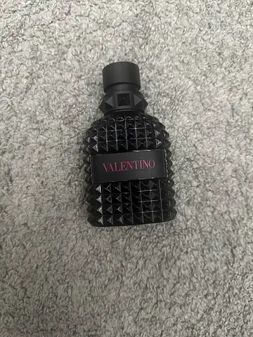 EMPTY Valentino born in roma 50ml bottle