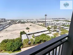 READY||STUDIO||OPEN VIEW||GYM POLL PARKING.