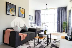 Modern Studio in The View | Comfortable Community Living