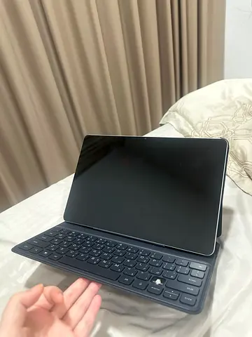 honor tablet with Keyboard and pen - Good Condition
