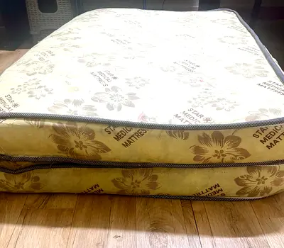 Used double mattress - medium firm, good condition, Medical Matress