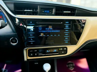 صورة 11 لـ 2018 Toyota COROLLA