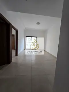 Annual rent in Ajman, Al Nuaimiya 1 area, near Al Hikma School. Family-friendly building. One bedro