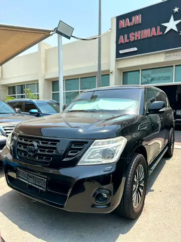 Nissan Patrol LE Platinum 2011 | GCC Specs | Well Maintained
