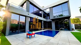 Luxury Living in Kaya: 4-Bedroom Villa with Private Pool & Forest Views