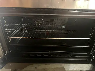 Oven in perfect Working Condition