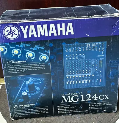 Yamaha audio mixer