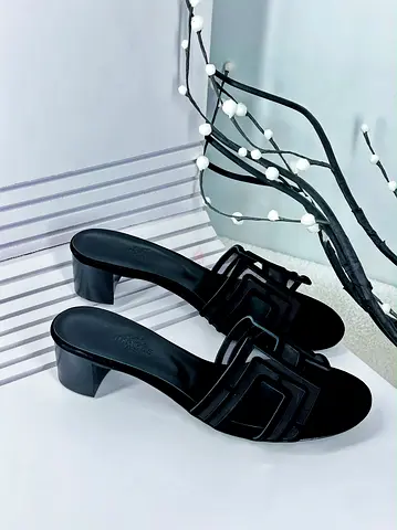 Hermes women's premium quality black sandals