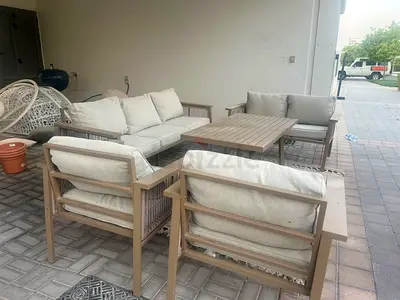 Outdoor 6-piece Patio Sofa Set with Coffee Table - Neutral Cushions