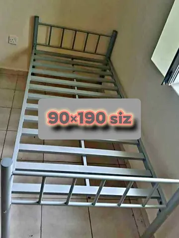 Used single attaullah  beds