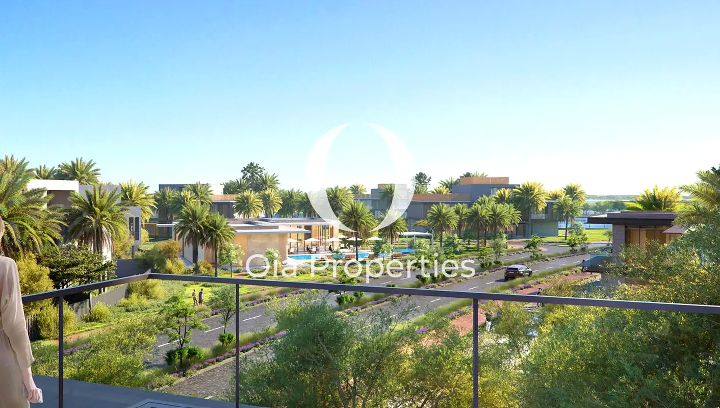 Twin Villa 4BR+Maids | Luxury | Ideal Location