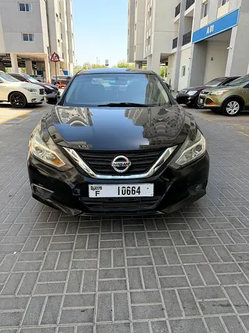 Nissan Altima SV 2016 American Specs