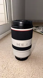 Canon RF 70-200mm f/2.8 L IS USM Telephoto Zoom Lens - Excellent Condition