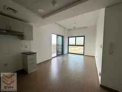 Chiller Free - Best View - 2 Balconies - Ready to move in