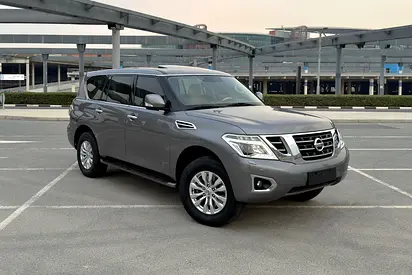 Service History / 2 Keys | Nissan Patrol SE 2019 GCC Specifications (Single Owner)