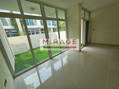 RRM | Unfurnished 3BR | Vacant