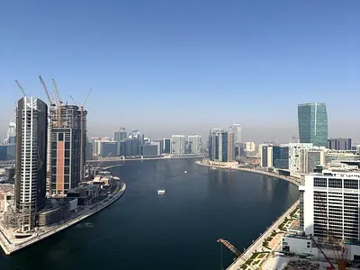 Vacant now | Full Canal View | High Floor