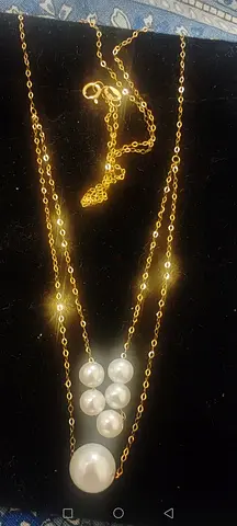 Real pearls necklaces