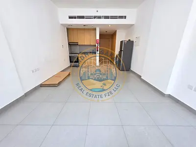 Luxurious studio apartment with open views with all amenities just 35k