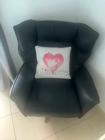 Natuzzi Italia Tulip 3031 Luxury Recliner