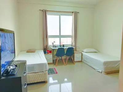 Executive bed space for a decent bachelor (only one bed available)