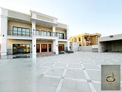 Al Barsha 2 brand new villa 7 bedrooms good quality