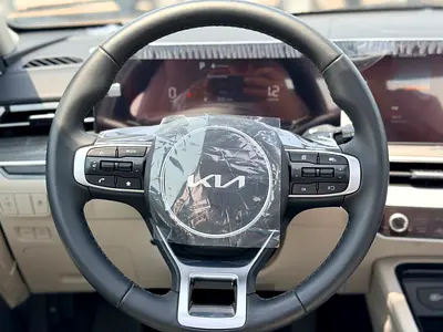 صورة 14 لـ 2026 KIA K5