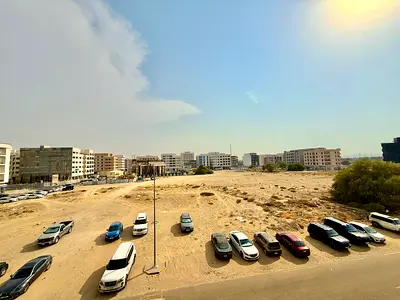 Luxury 1bhk 2washroom with balcony Waldrop 40k al jada Sharjah