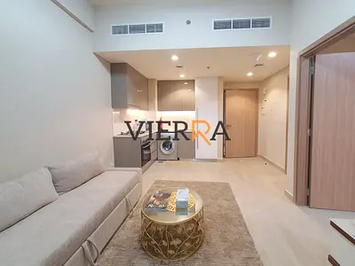 بحالة جيدة | شاغر | جاهز للسكن الفوري