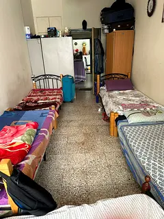 Bachelor Bed Space Available – Fully Furnished