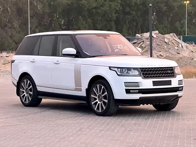 Pristine Land Rover Range Rover Vogue SE 2015 | GCC Specs | Full Service History