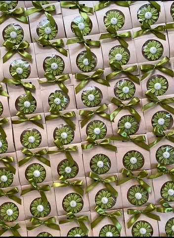 Handmade Green Floral Party Favors - Set of Decorative Gift Boxes candle