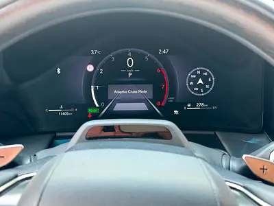 صورة 13 لـ 2024 Lexus LM-SERIES