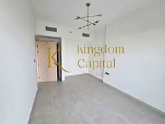 Huge Layout | Modern Finishes | Vacant