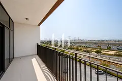 Pool View | Low Floor | Vacant | Open Plan Kitchen