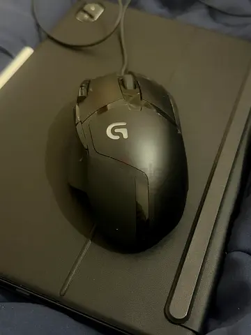 Logitech G402 gaming mouse