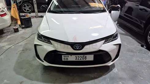Signature black edition, Corolla hybrid 1.8