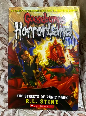 Goosebumps HorrorLand: The Streets of Panic Park - R.L. Stine (Paperback)