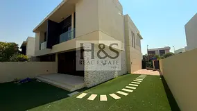 3 Bed Ensuite l Maids l Villa Type Open to offer