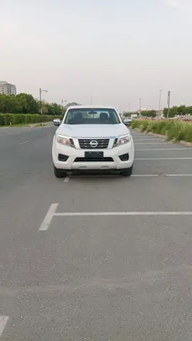 2017 Nissan Navara SE GCC Specs Lady Driven