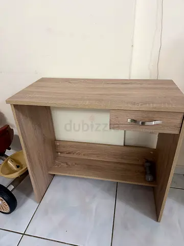 Oak finish bedside table / small computer table with drawer
