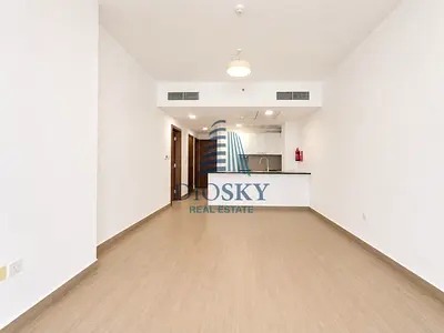 Spacious | Bright Unit | Prime Location