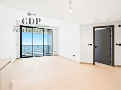 1 Bedroom I Brand New I High Floor I Stunning Creek Views