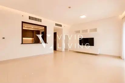 Large Corner Unit | Unfurnished | Prime Location