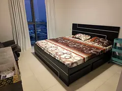 PREMIUM ROOM AVAILABLE NEAR FREEZONE METRO